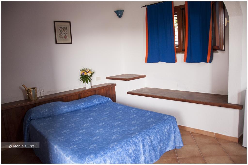 Hotel Camping Baia Saraceno Palau Zimmer foto