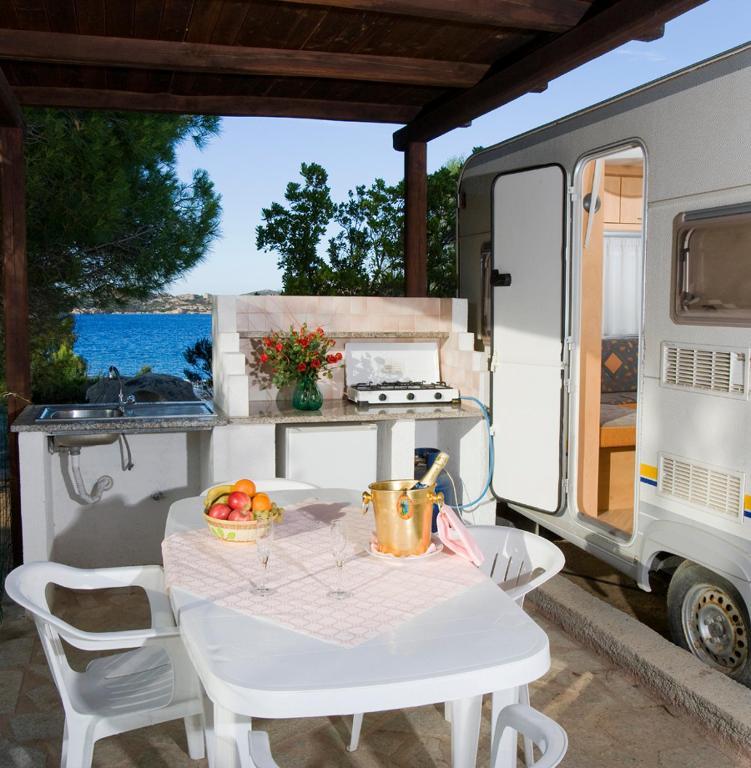 Hotel Camping Baia Saraceno Palau Zimmer foto